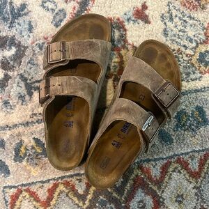 Lightly used Birkenstocks- SZ 41